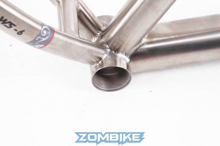 山地车架品牌真的好吗 碳纤维山地车架比专卖